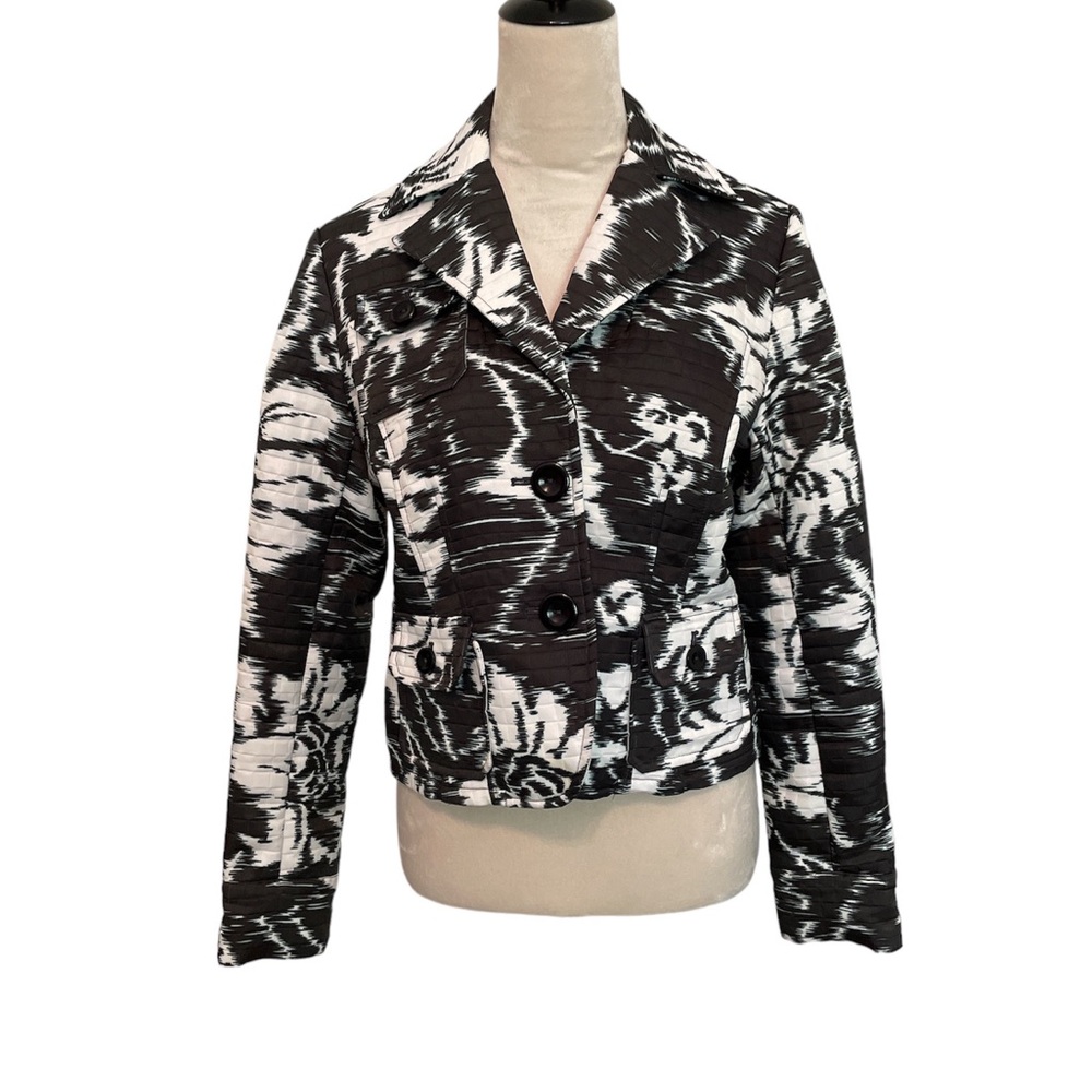 Harve Bernard by Bernard Holtzman Cropped Blazer